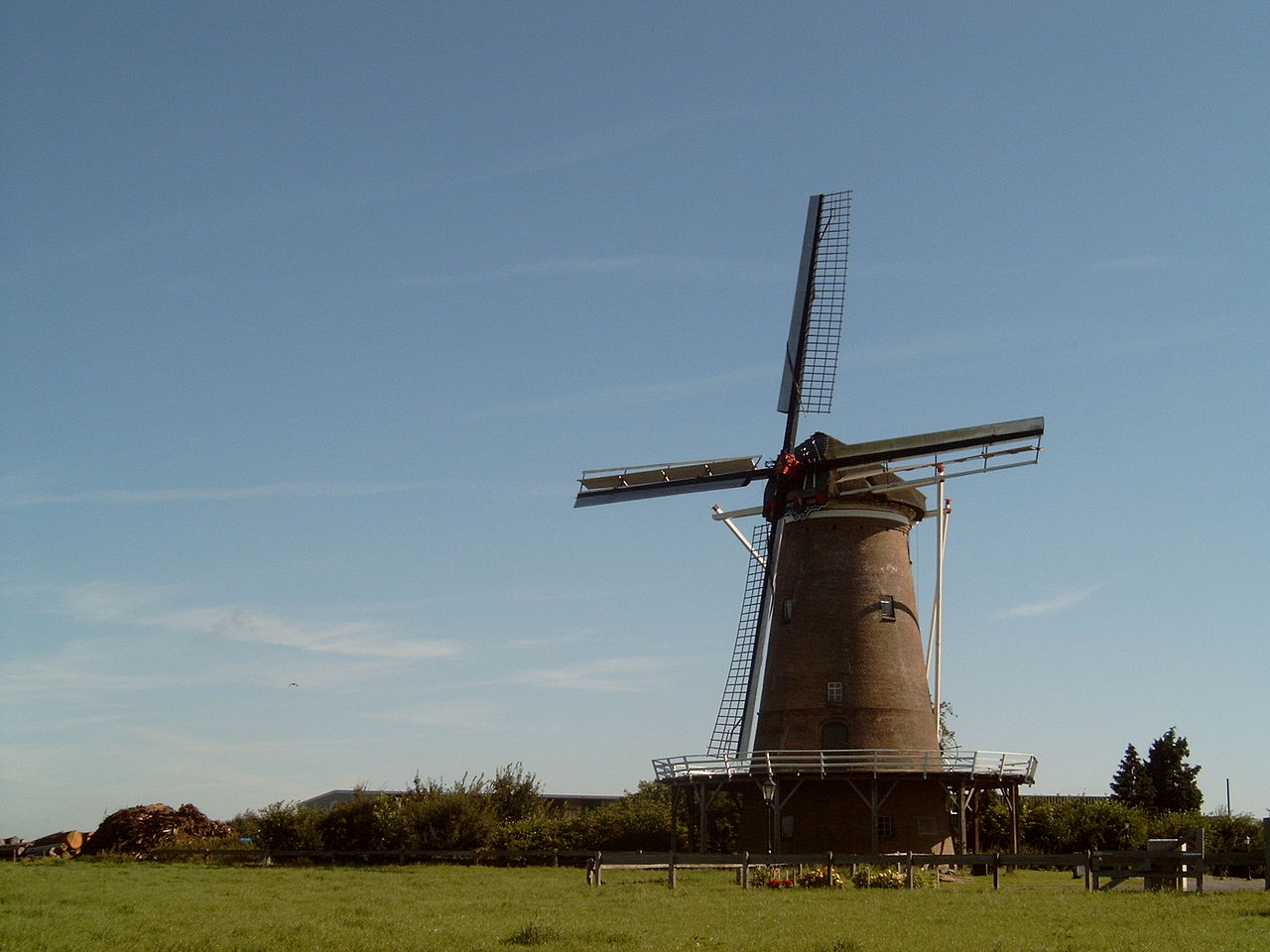 1280px-Needse_Berg 1280px-Needse_Berg